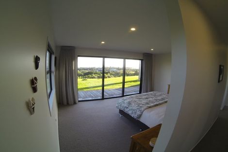 Photo of property in 6 Ekuarangi Place, Kaitake, New Plymouth, 4374