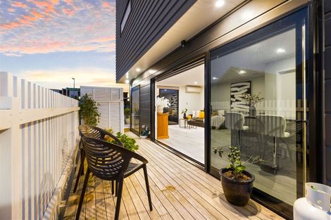 Photo of property in 27 Tuatua Road, Hobsonville, Auckland, 0616