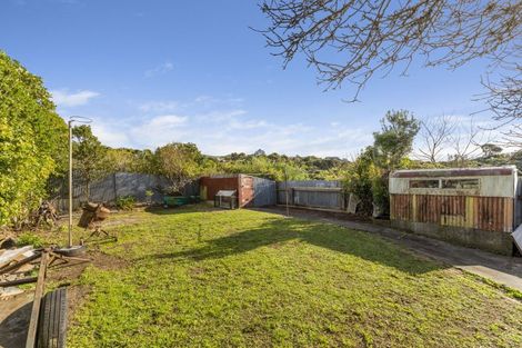 Photo of property in 135 Muri Road, Pukerua Bay, 5026