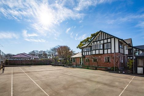 Photo of property in 283 Papanui Road, Merivale, Christchurch, 8052