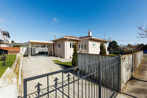Photo of property in 113 Waterloo Crescent, Hokowhitu, Palmerston North, 4410
