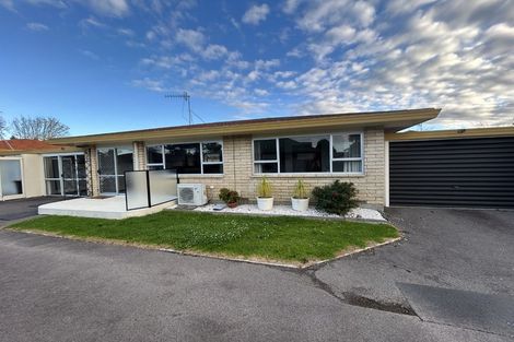 Photo of property in 2/531 Devonport Road, Tauranga South, Tauranga, 3112
