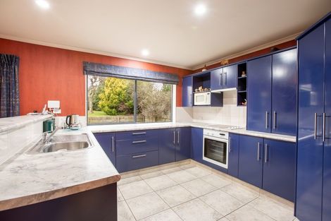 Photo of property in 15 Guinane Street, Dannevirke, 4930