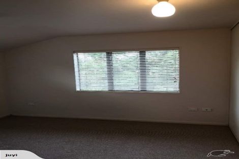 Photo of property in 1/6 John Jennings Drive, Oteha, Auckland, 0632
