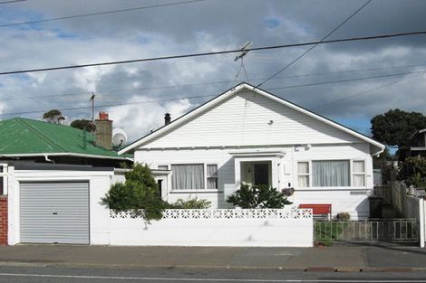 Photo of property in 154 Rongotai Road, Kilbirnie, Wellington, 6022
