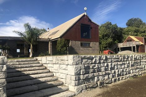 Photo of property in 70 Okoki Road, Urenui, 4375