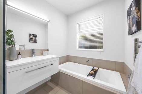 Photo of property in 4 Chorley Place, Hillsborough, Christchurch, 8022