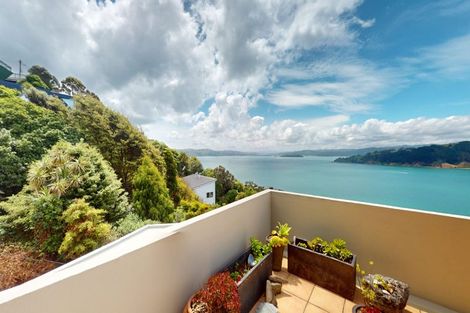 Photo of property in 2/79 Grafton Road, Roseneath, Wellington, 6011