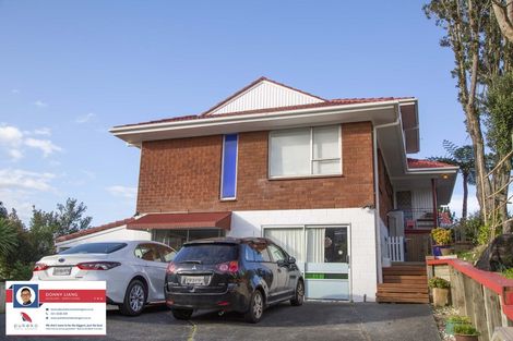 Photo of property in 2 Malters Place, Browns Bay, Auckland, 0630