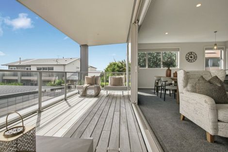 Photo of property in 6 Otira Close, Papamoa Beach, Papamoa, 3118