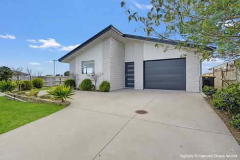 Photo of property in 1 Te Wharo Drive, Papamoa, 3118