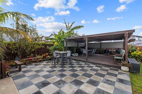 Photo of property in 25 Hitori Street, Weymouth, Auckland, 2103