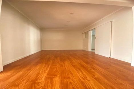 Photo of property in 2/3202 Great North Road, New Lynn, Auckland, 0600