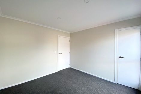 Photo of property in 2/125b Metcalfe Road, Ranui, Auckland, 0612