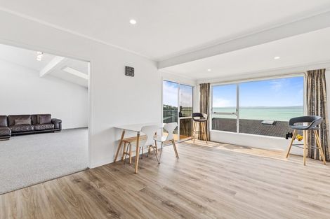 Photo of property in 1/25 Oban Road, Browns Bay, Auckland, 0630