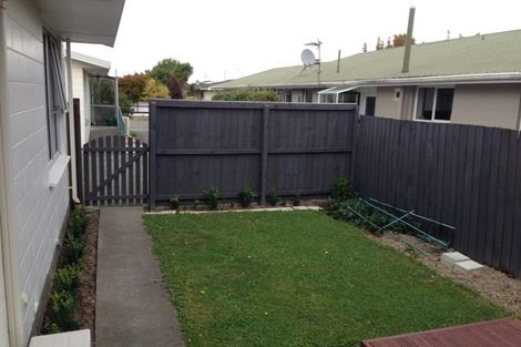 Photo of property in 2/10 Brogar Place, Casebrook, Christchurch, 8051