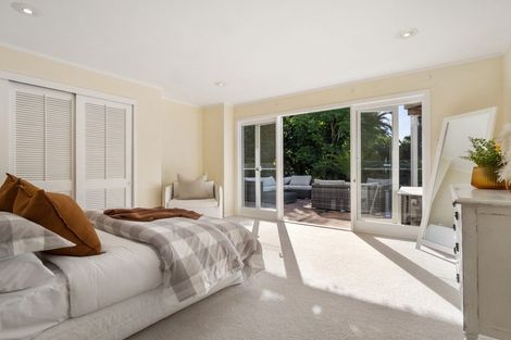 Photo of property in 24 Palmer Crescent, Mission Bay, Auckland, 1071