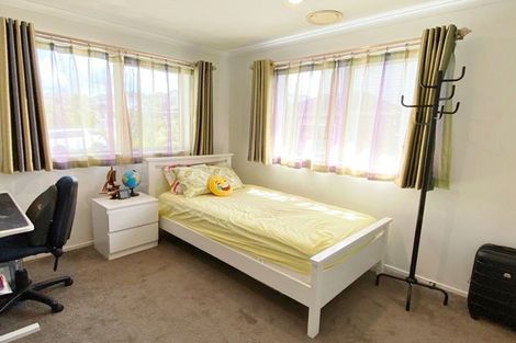 Photo of property in 6 Sauvignon Avenue, Ranui, Auckland, 0612