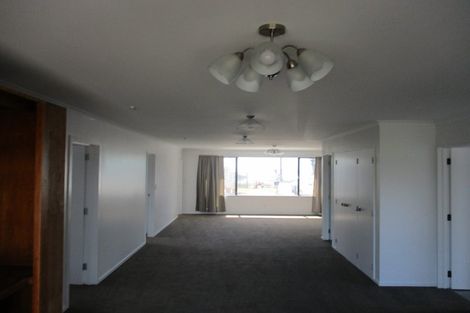 Photo of property in 69 The Esplanade, Westshore, Napier, 4110