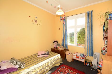 Photo of property in 12 Gorman Street, Macandrew Bay, Dunedin, 9014