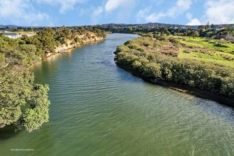 Photo of property in 50 Ocean View Rise, Ruakaka, 0116