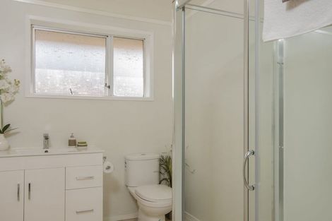 Photo of property in 2/1357 Dominion Extension, Mount Roskill, Auckland, 1041