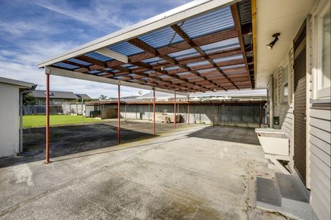 Photo of property in 1 Bennett Place, Onekawa, Napier, 4110