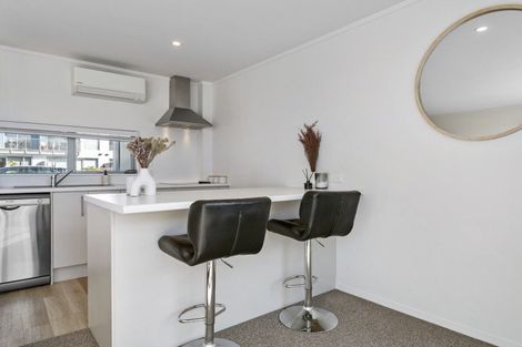 Photo of property in 31 Reynolds Place, Papamoa Beach, Papamoa, 3118