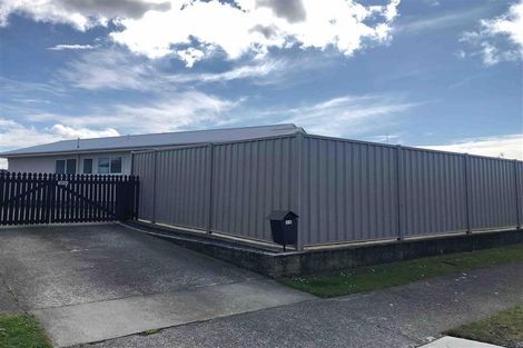 Photo of property in 15 Rochester Street, Tamatea, Napier, 4112