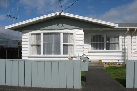Photo of property in 42 Liverpool Street, Levin, 5510
