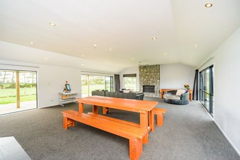 Photo of property in 6 Akers Road, Linton, Palmerston North, 4472