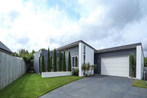 Photo of property in 12 Constance Place, Aidanfield, Christchurch, 8025