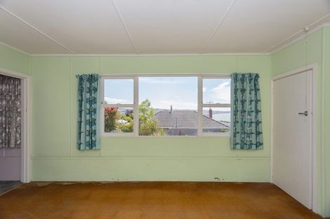 Photo of property in 24 Avon Street, South Hill, Oamaru, 9400