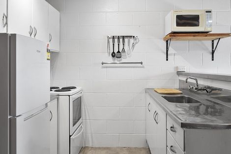 Photo of property in 164 Frankley Road, Frankleigh Park, New Plymouth, 4310