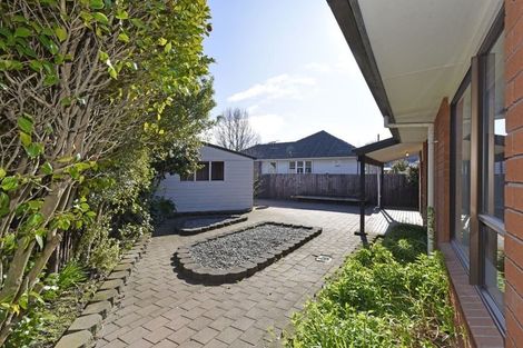 Photo of property in 2/40 Meadow Street, Papanui, Christchurch, 8052