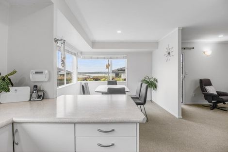 Photo of property in 1/12 Bannings Way, Hobsonville, Auckland, 0618