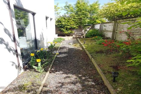 Photo of property in 2/7 Beveridge Street, Christchurch Central, Christchurch, 8013