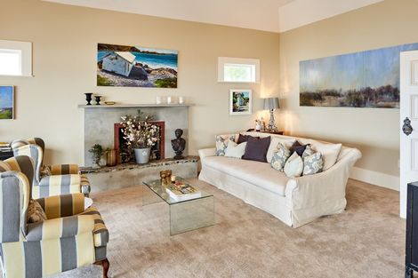 Photo of property in 52 Central Terrace, Kelburn, Wellington, 6012