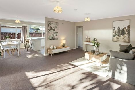 Photo of property in 7a Rodney Grove, Paraparaumu, 5032