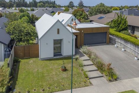 Photo of property in 20 Sandown Boulevard, Rangiora, 7400