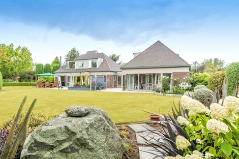 Photo of property in 13 Kowhai Drive, Darfield, 7510