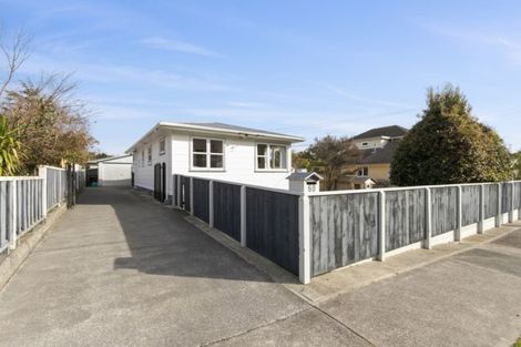 Photo of property in 60 Horoeka Street, Stokes Valley, Lower Hutt, 5019