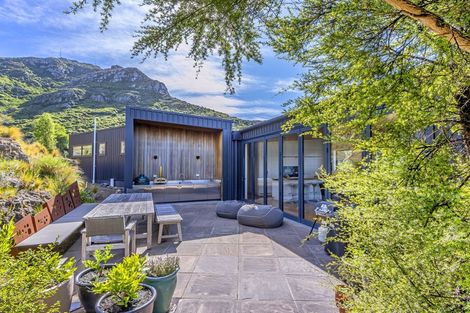 Photo of property in 8 Endeavour Place, Lyttelton, 8082