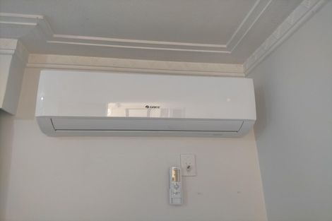 Photo of property in 10 Railway Esplanade, East Gore, Gore, 9710