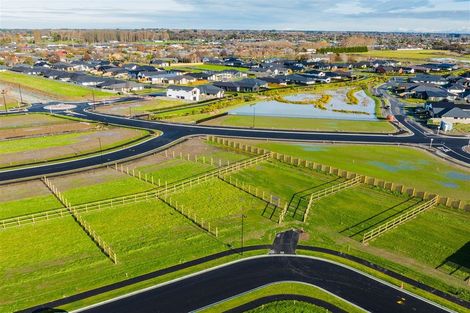 Photo of property in 8 Dalness Crescent, Halswell, Christchurch, 8025