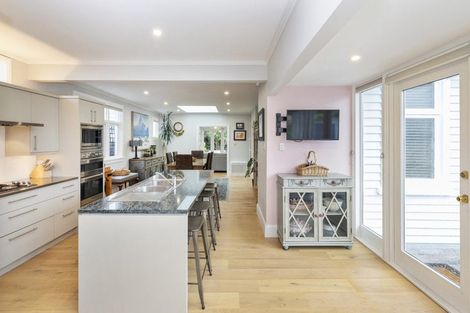 Photo of property in 16 Brenchley Avenue, Strowan, Christchurch, 8052