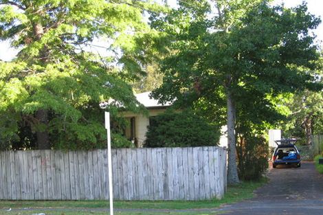 Photo of property in 17 Margan Avenue, New Lynn, Auckland, 0600