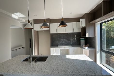 Photo of property in 309 Don Buck Road, Massey, Auckland, 0614