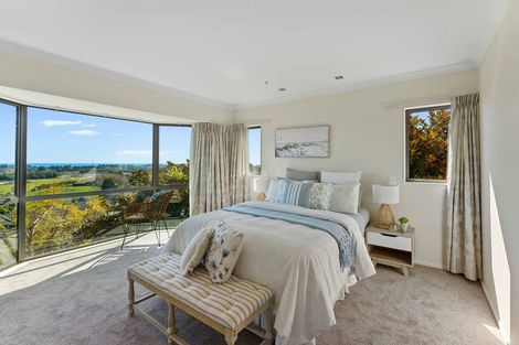 Photo of property in 7 Matata Place, Waikanae, 5036