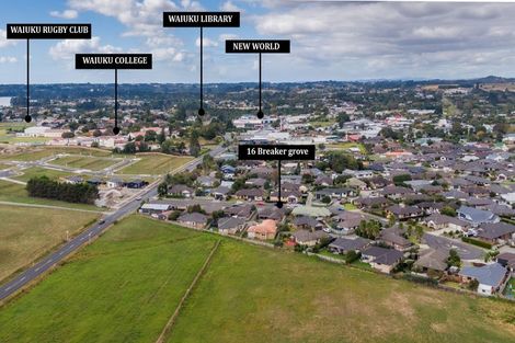 Photo of property in 16 Breaker Grove, Waiuku, 2123